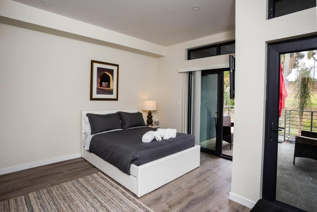 Studio With Large Balcony- San Diego Gateway Eksteriør billede