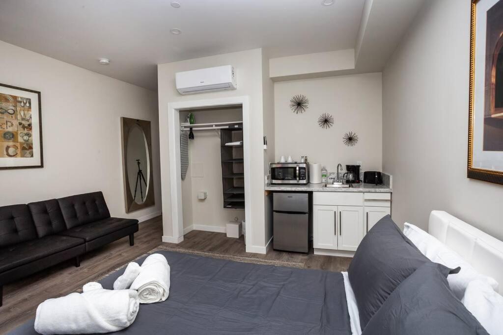 Studio With Large Balcony- San Diego Gateway Eksteriør billede